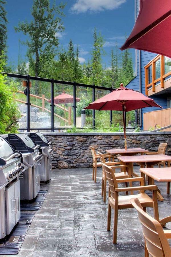 Luxurious & Spacious Mountain Retreat Canmore Esterno foto