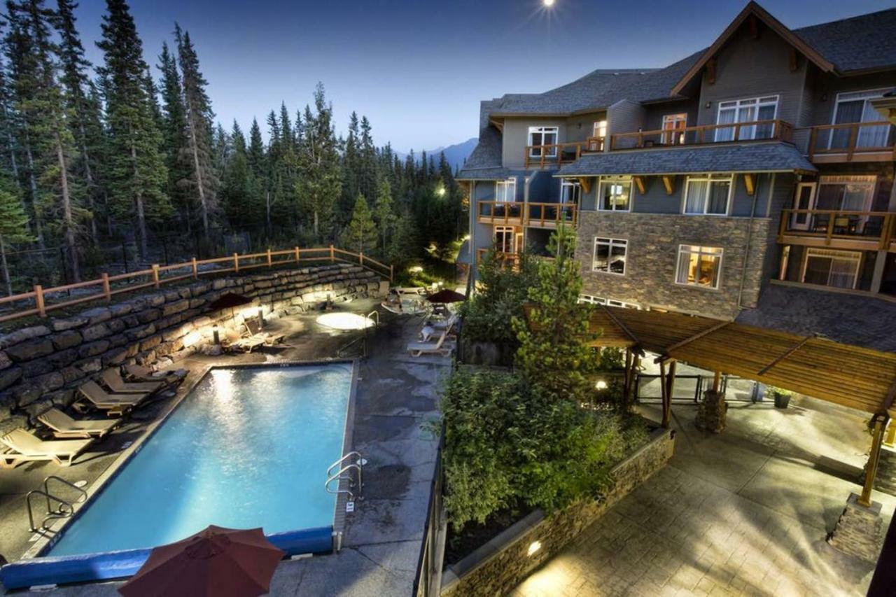 Luxurious & Spacious Mountain Retreat Canmore Esterno foto